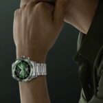 REMAX WATCH 35 (GREEN) FULL METAL AMOLED DISPLAY SMARTWATCH - Image 2